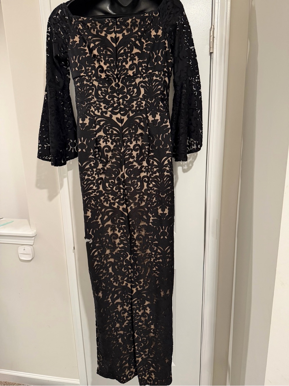 Elegant Black Lace Overlay Maxi Dress with Nude Lining